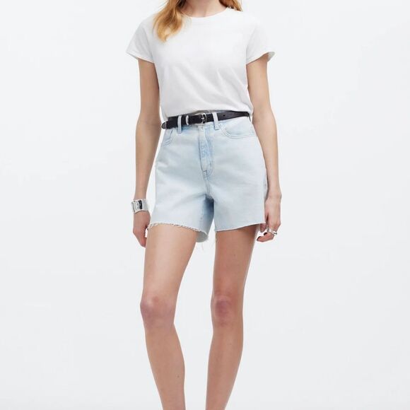 Madewell The '90s Mid-Length Jean Short in Pearlman Wash - Picture 2 of 8